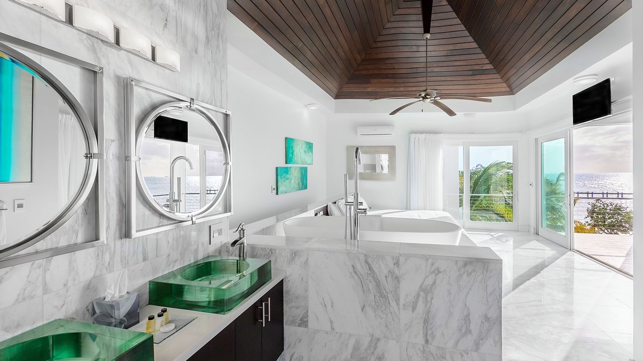 Photo of Bathroom in Ocean Point