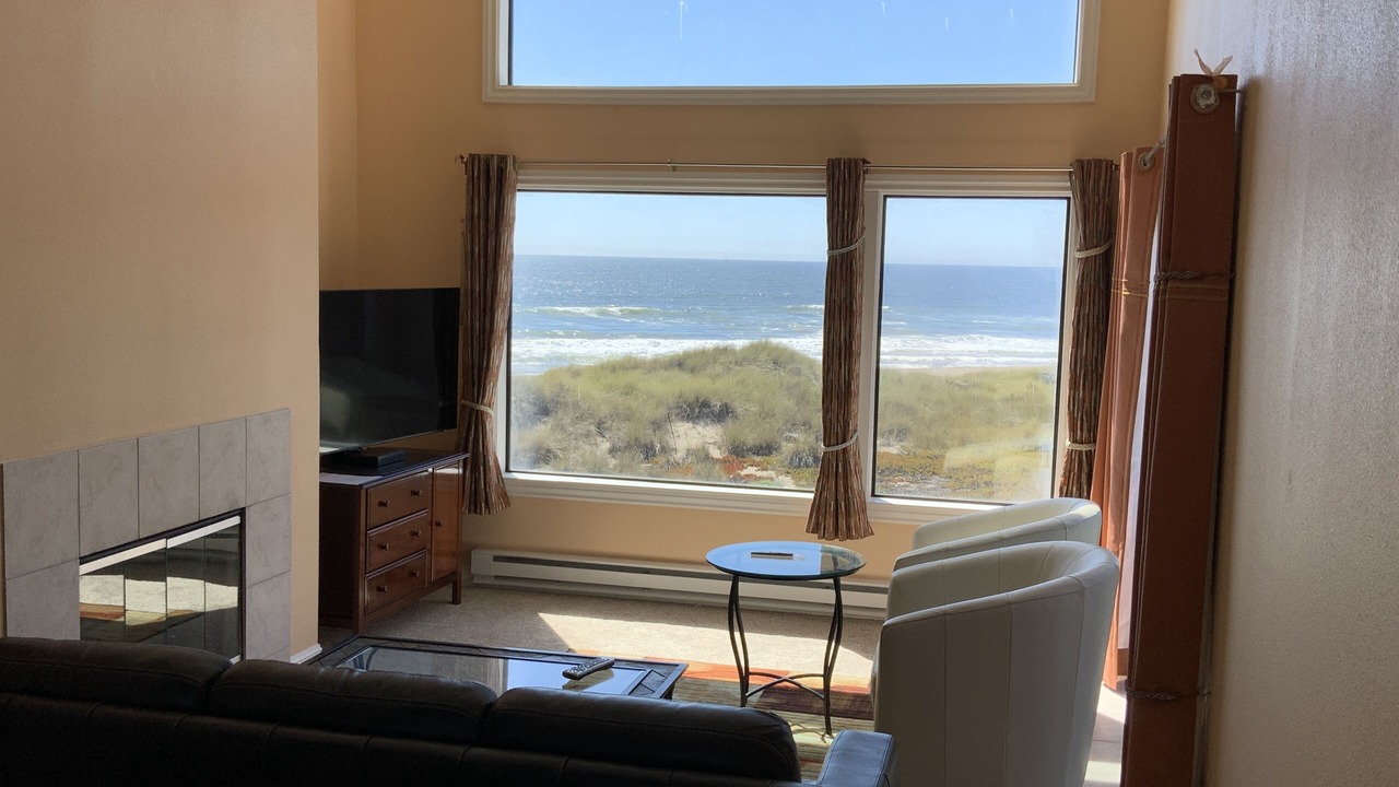 Photo of Bedroom in Pajaro Dunes
