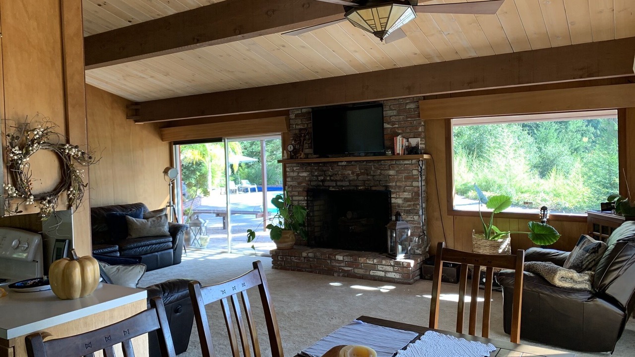 Photo of Livingroom in Ben Lomond