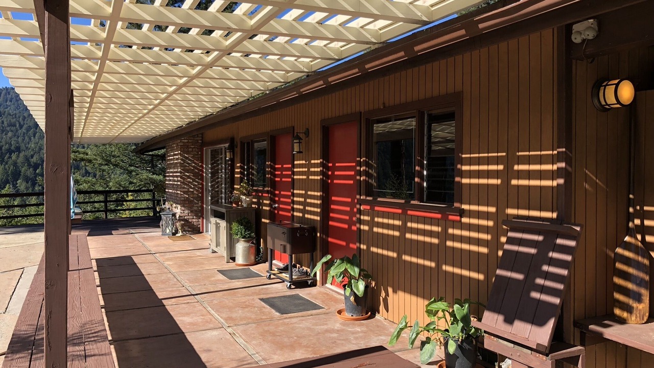 Photo of Patio Balcony in Ben Lomond