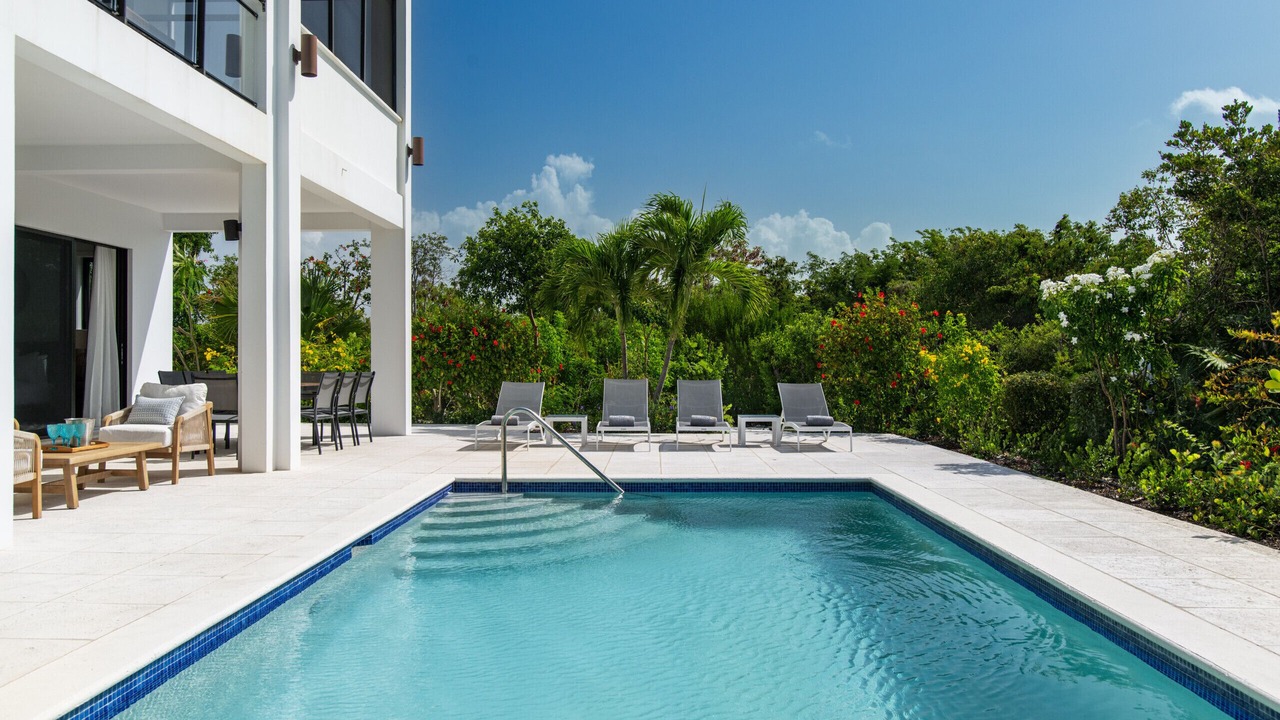 Photo of Outdoor in Leeward Settlement