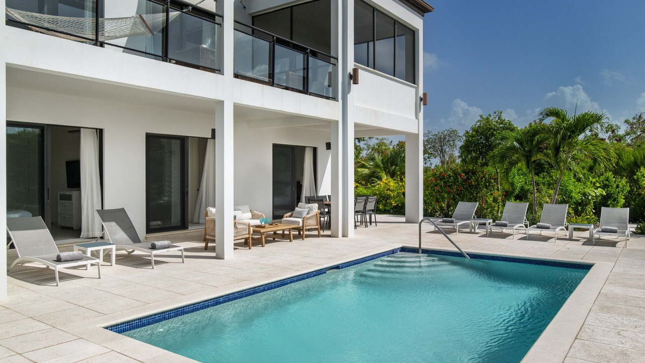 Photo of Outdoor in Leeward Settlement