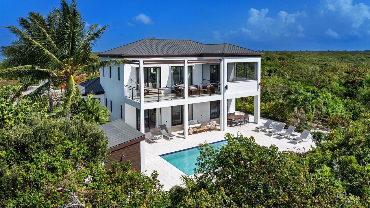 Photo of Outdoor in Leeward Settlement
