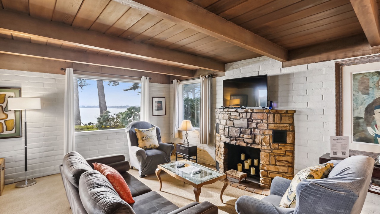 Photo of Livingroom in Aptos