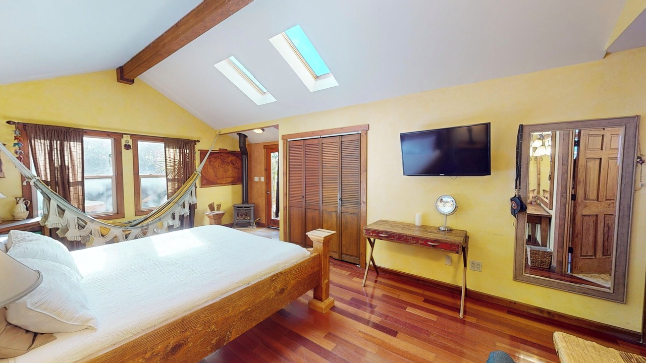 Photo of Bedroom in Seabright