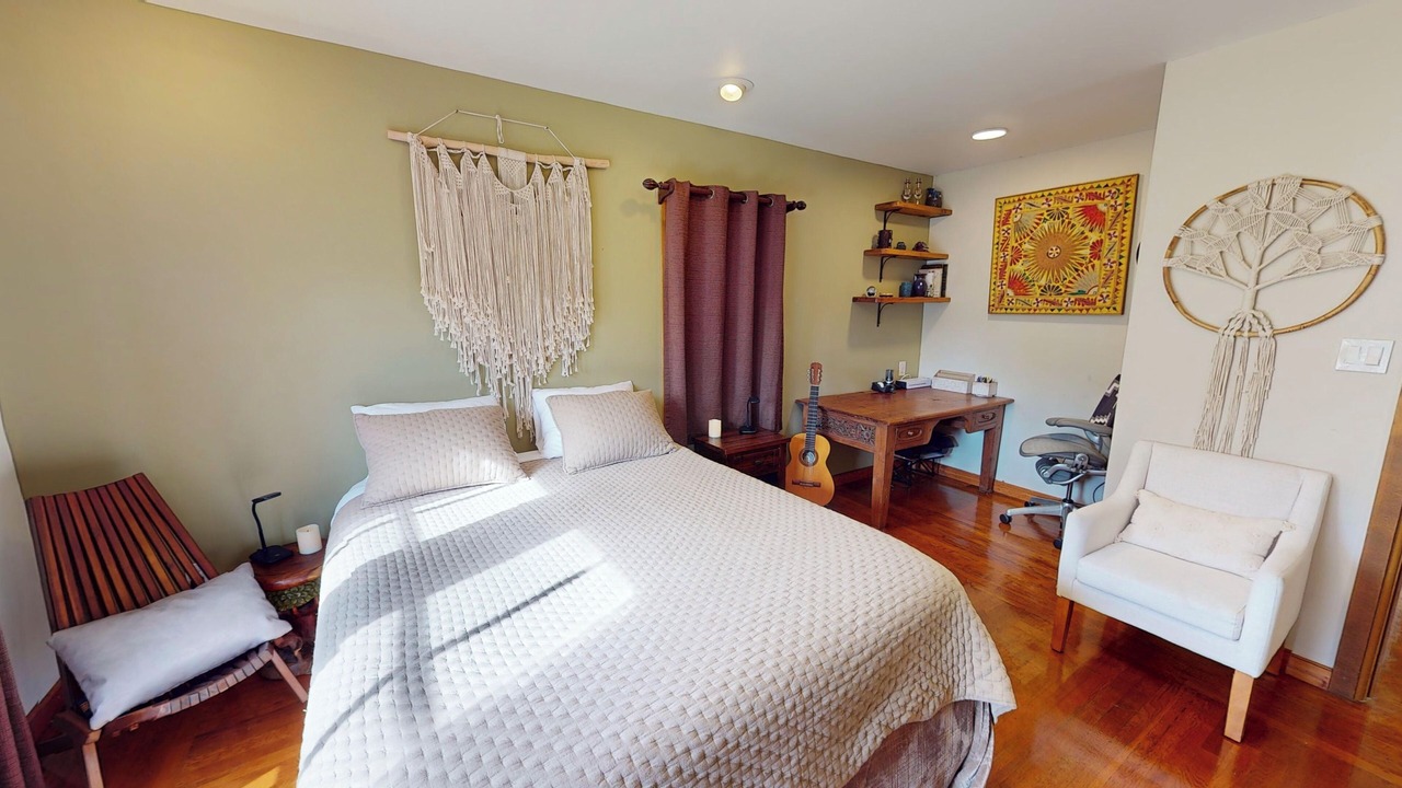Photo of Bedroom in Seabright