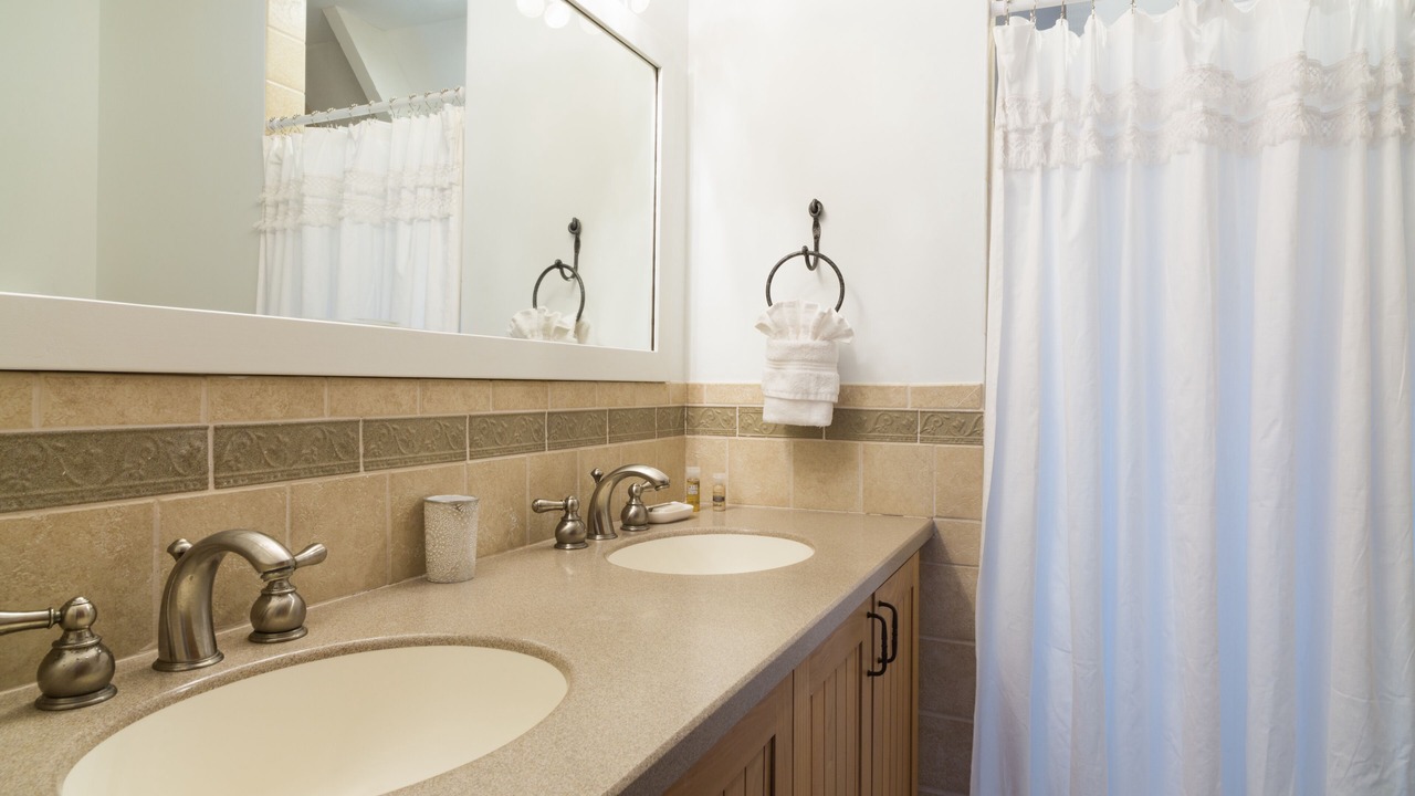 Photo of Bathroom in Ocean Point