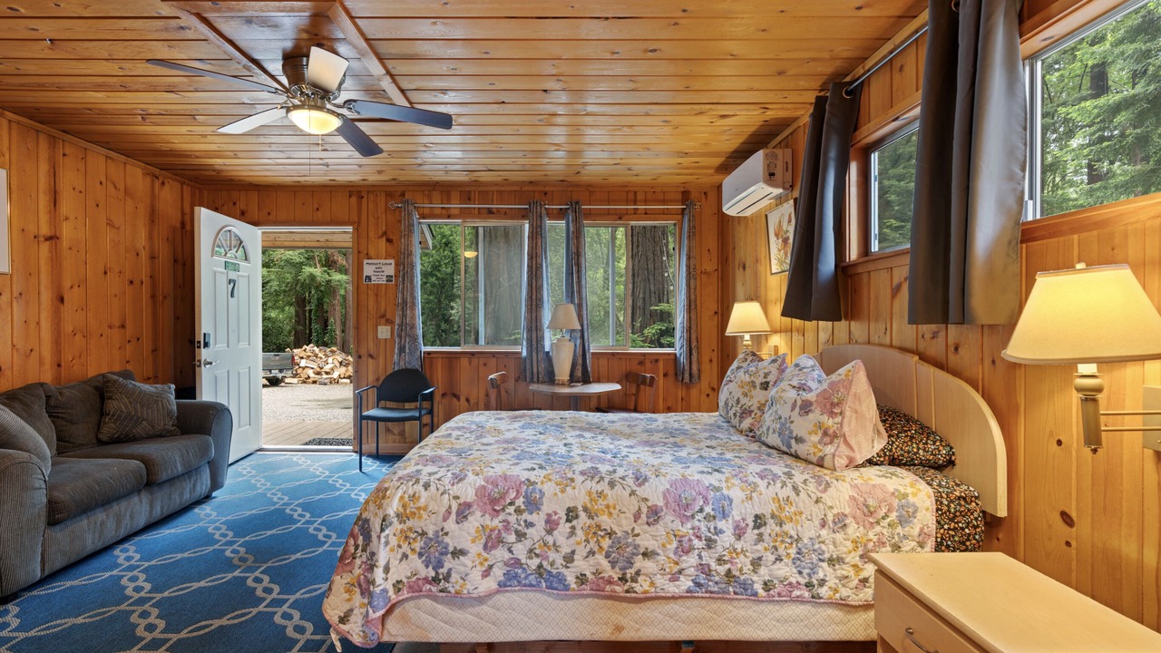 Photo of Bedroom in Boulder Creek