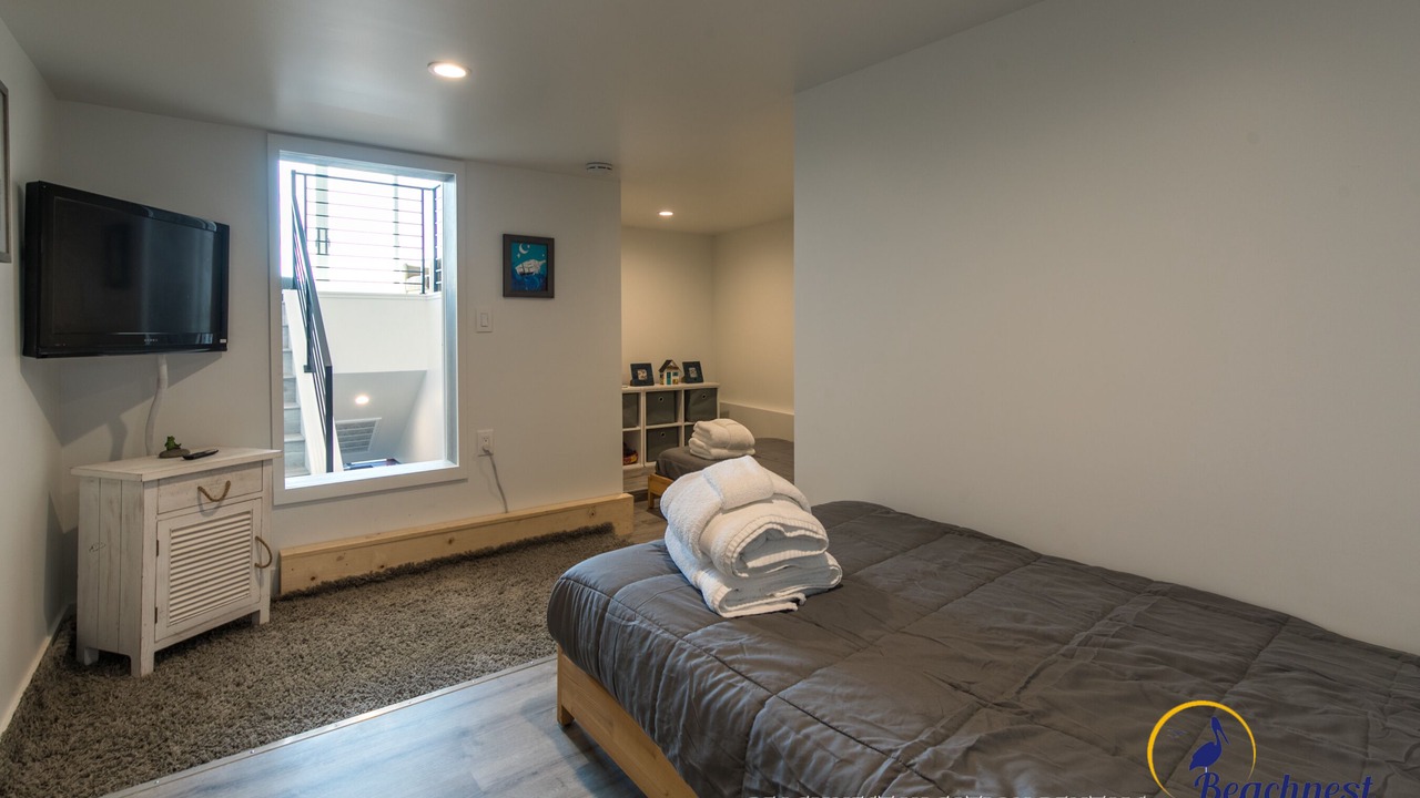 Photo of Bedroom in Opal Cliffs