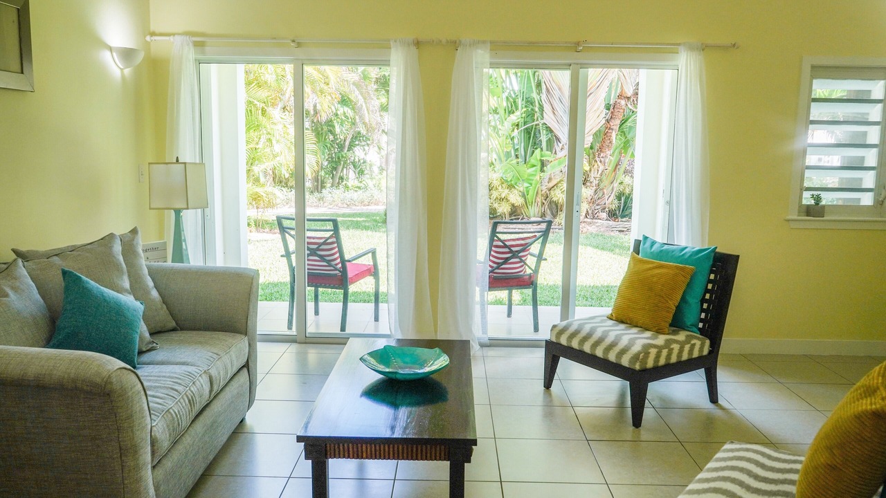 Photo of Livingroom in Venetian Road Settlement