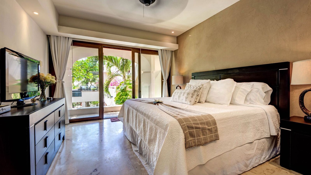Photo of Bedroom in Playacar Beach