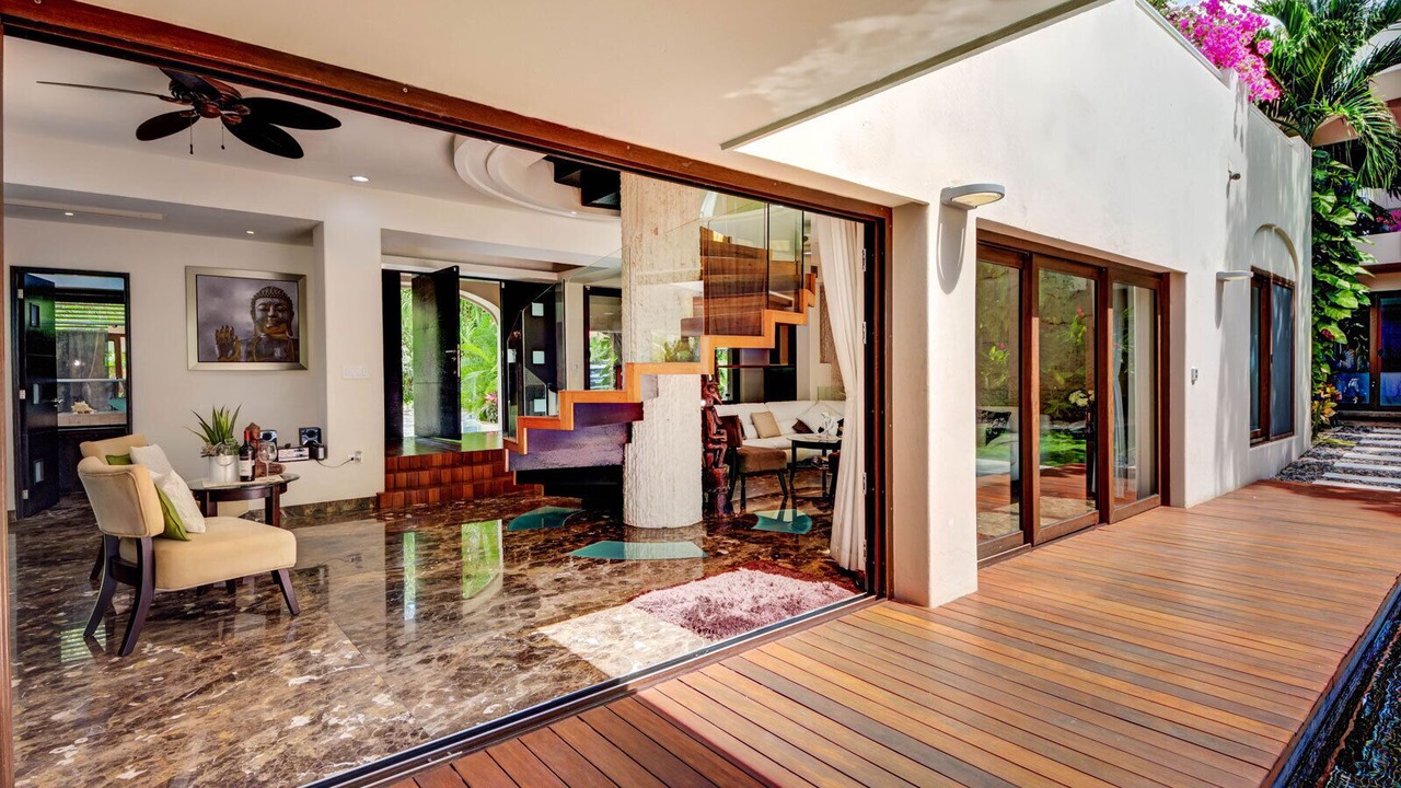 Photo of Outdoor in Playacar Beach