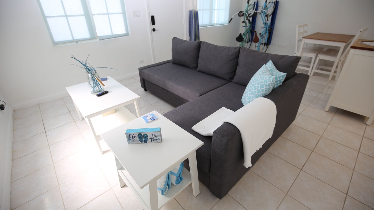 Photo of Livingroom in Cockburn Town