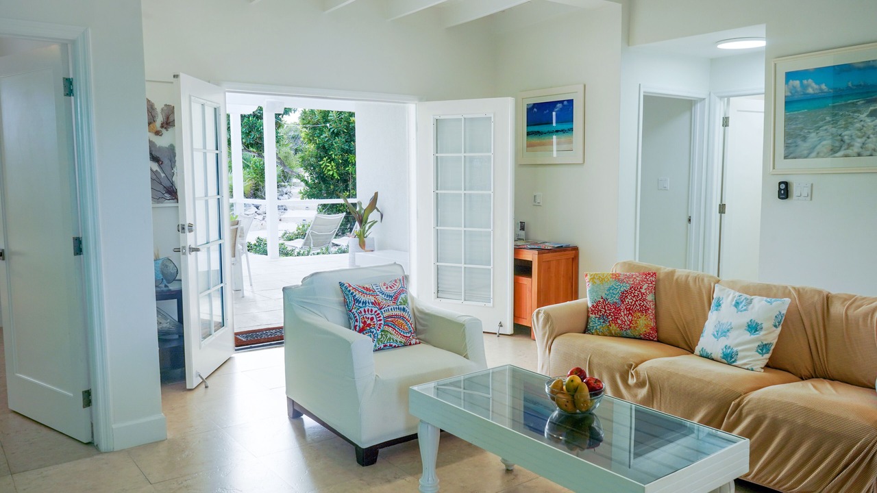 Photo of Livingroom in Ocean Point
