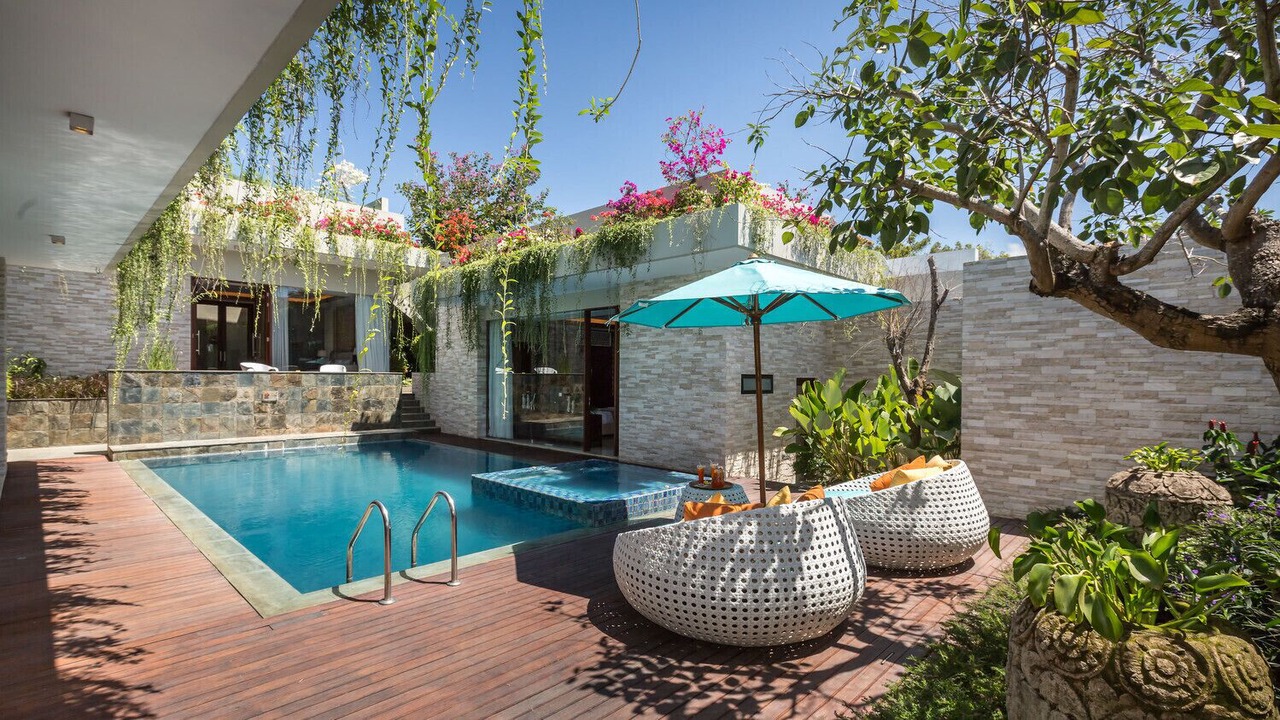 Photo of Outdoor in Mumbul
