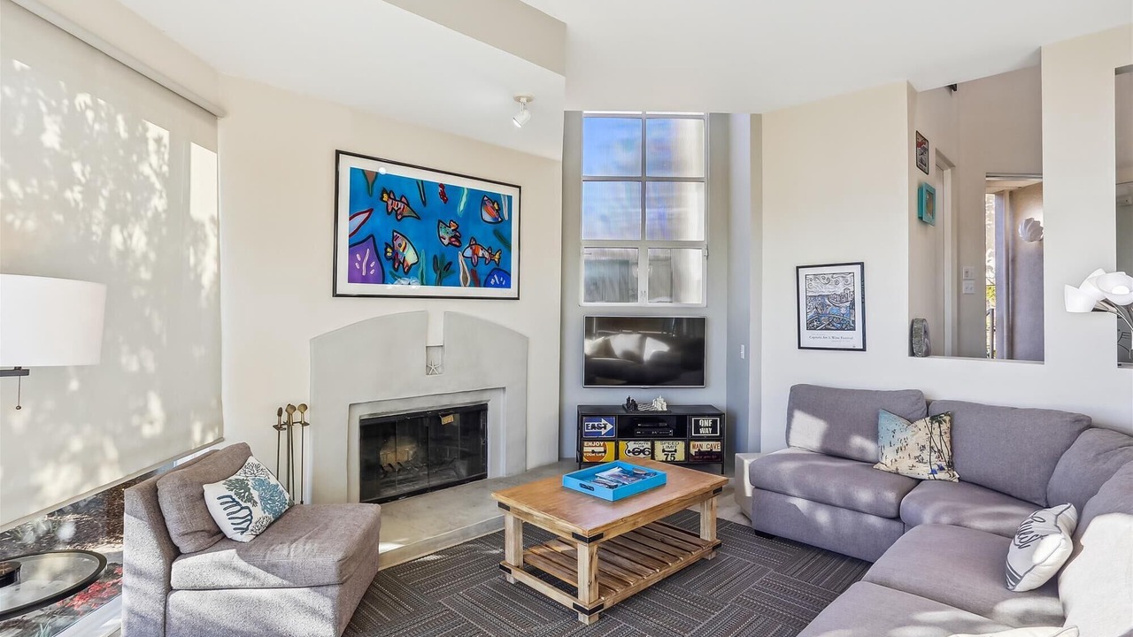Photo of Livingroom in Aptos