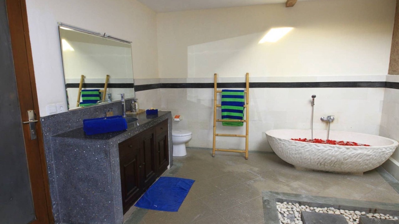 Photo of Bathroom in Batubelig