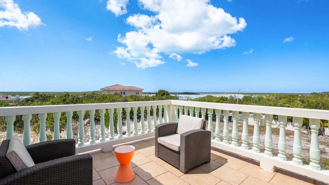 Photo of Patio Balcony in Ocean Point