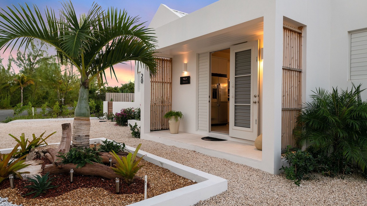 Photo of Outdoor in Leeward Settlement