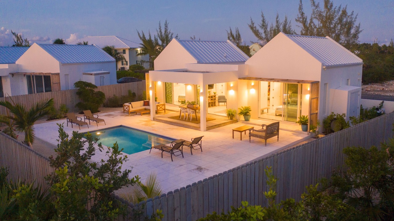 Photo of Outdoor in Leeward Settlement