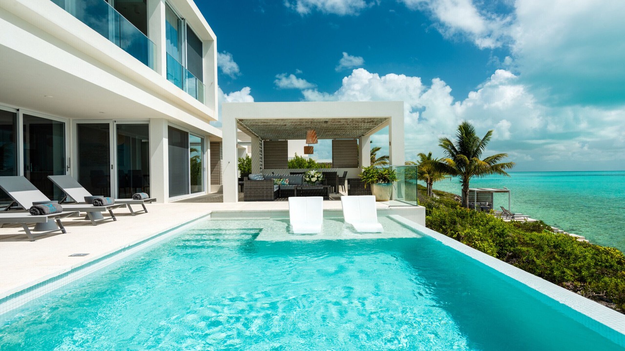 Photo of Outdoor in Leeward Settlement