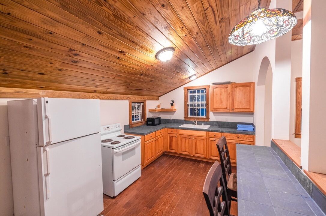 Photo of Kitchen in Cockburn Town