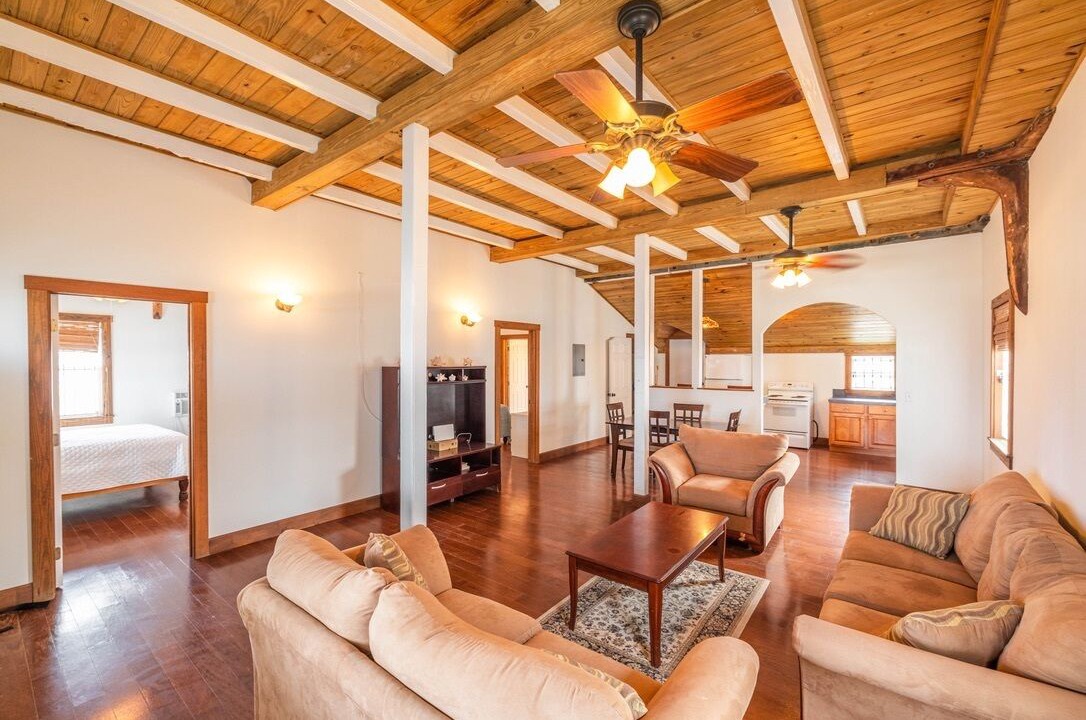 Photo of Livingroom in Cockburn Town