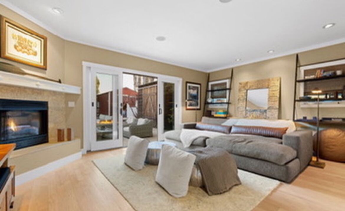 Photo of Bedroom in Opal Cliffs