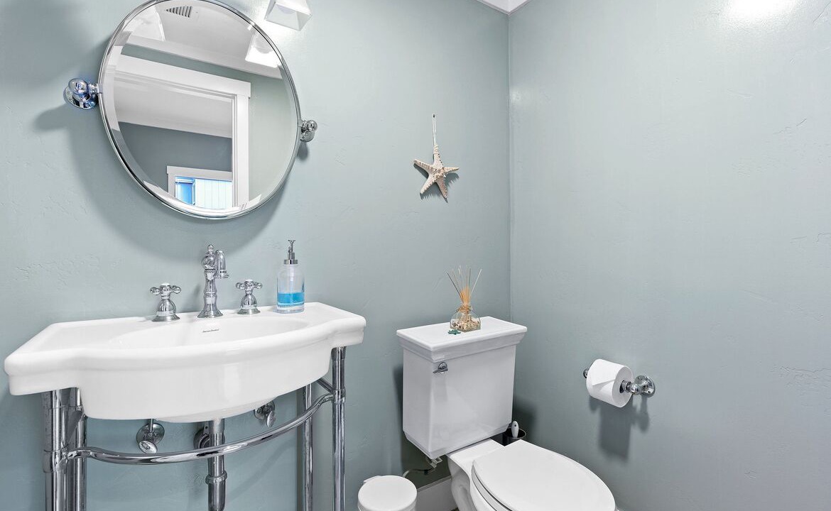 Photo of Bathroom in Opal Cliffs