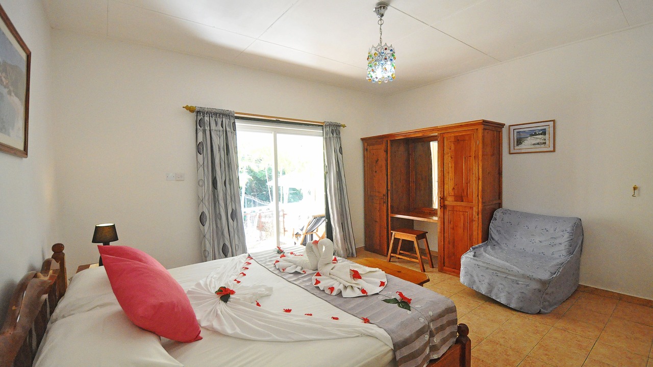 Photo of Bedroom in Praslin Island
