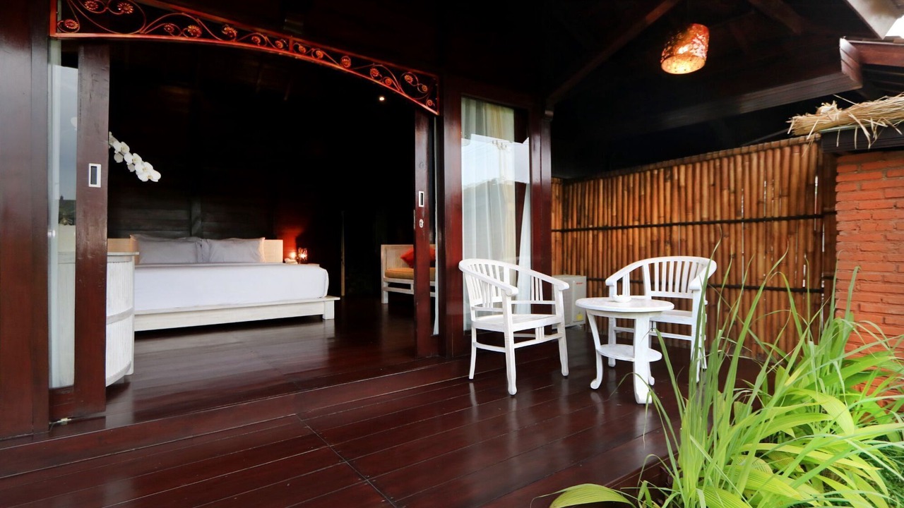 Photo of Patio Balcony in Kenderan