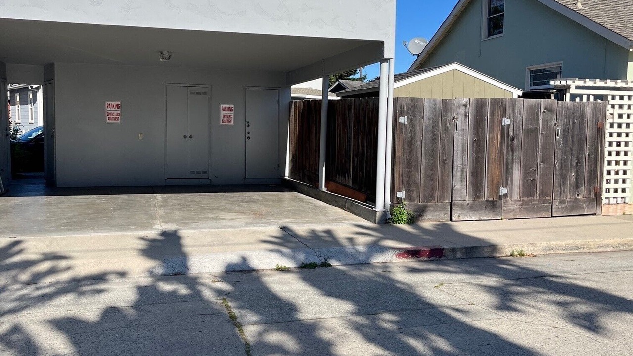 Photo of Others in Seabright