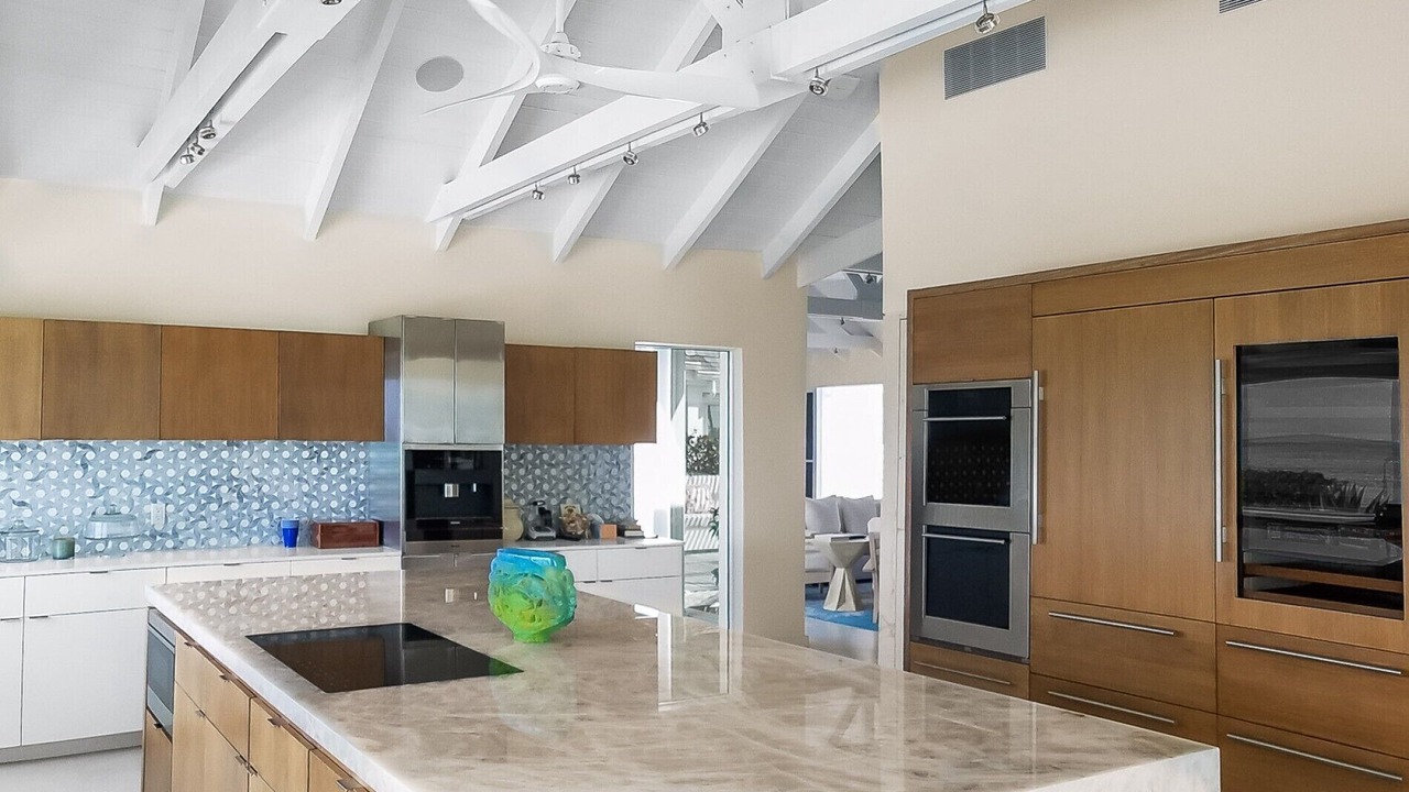 Photo of Kitchen in Leeward Settlement