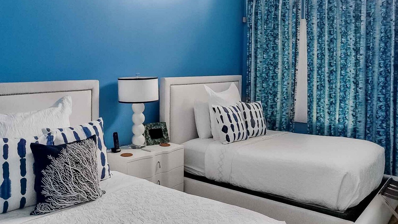 Photo of Bedroom in Leeward Settlement