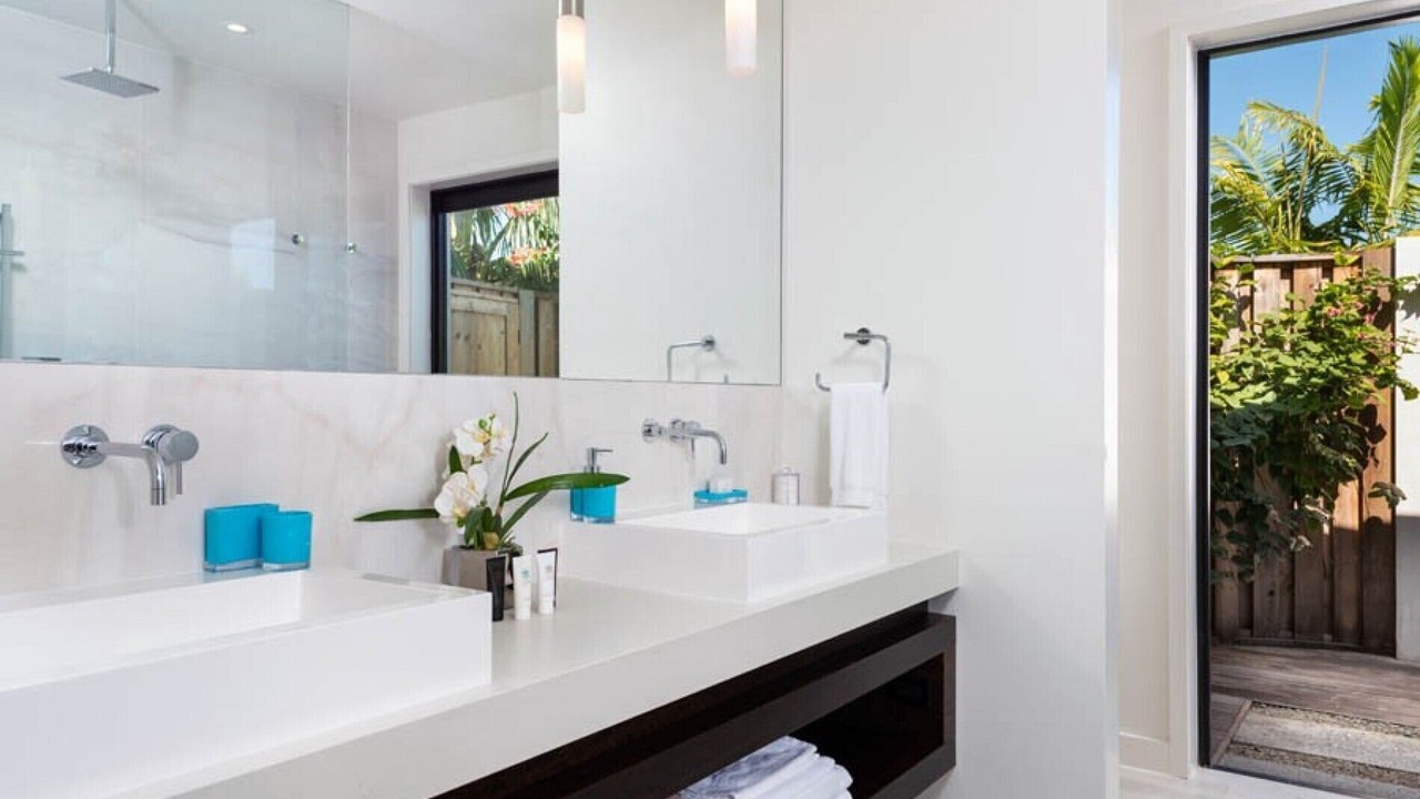 Photo of Bathroom in Long Bay