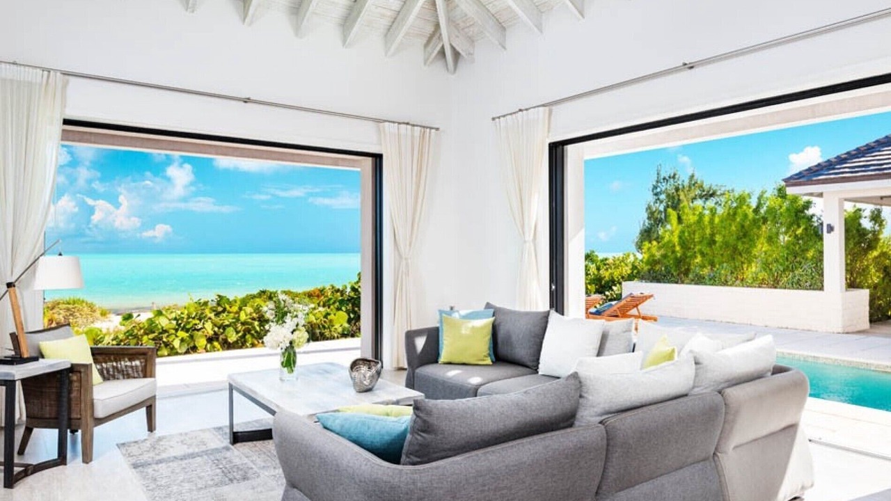 Photo of Livingroom in Long Bay