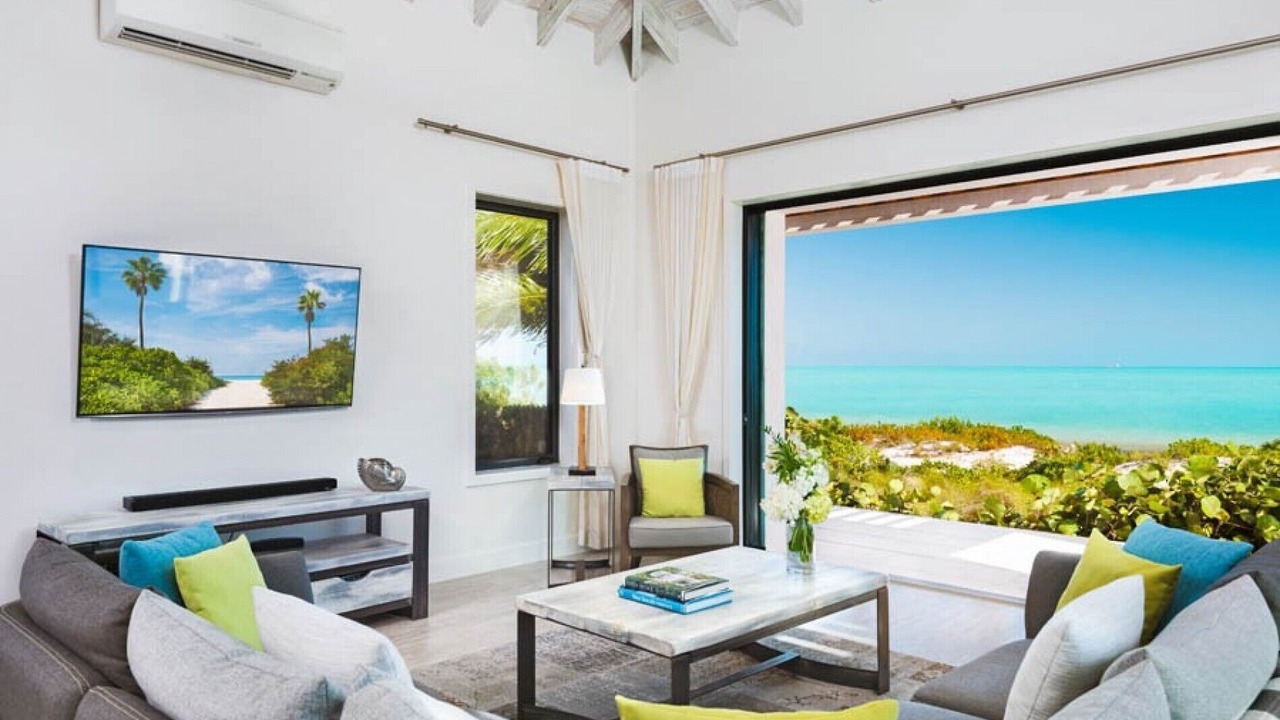 Photo of Livingroom in Long Bay