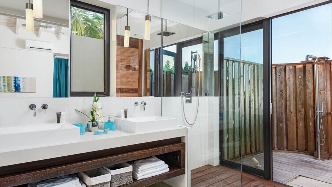 Photo of Bathroom in Long Bay