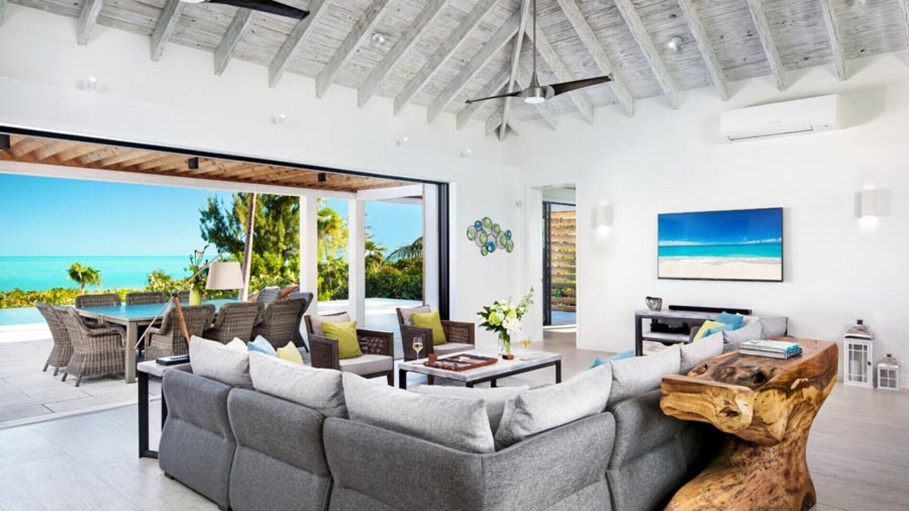 Photo of Livingroom in Long Bay