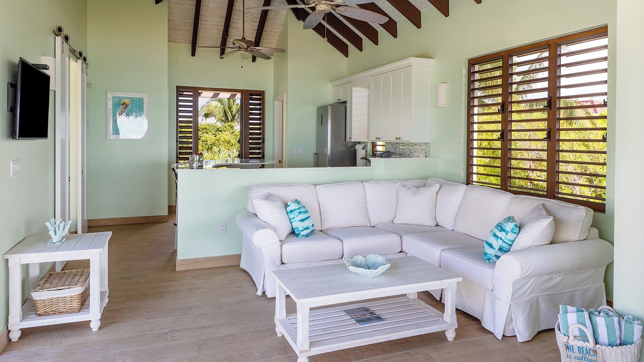 Photo of Livingroom in Long Bay