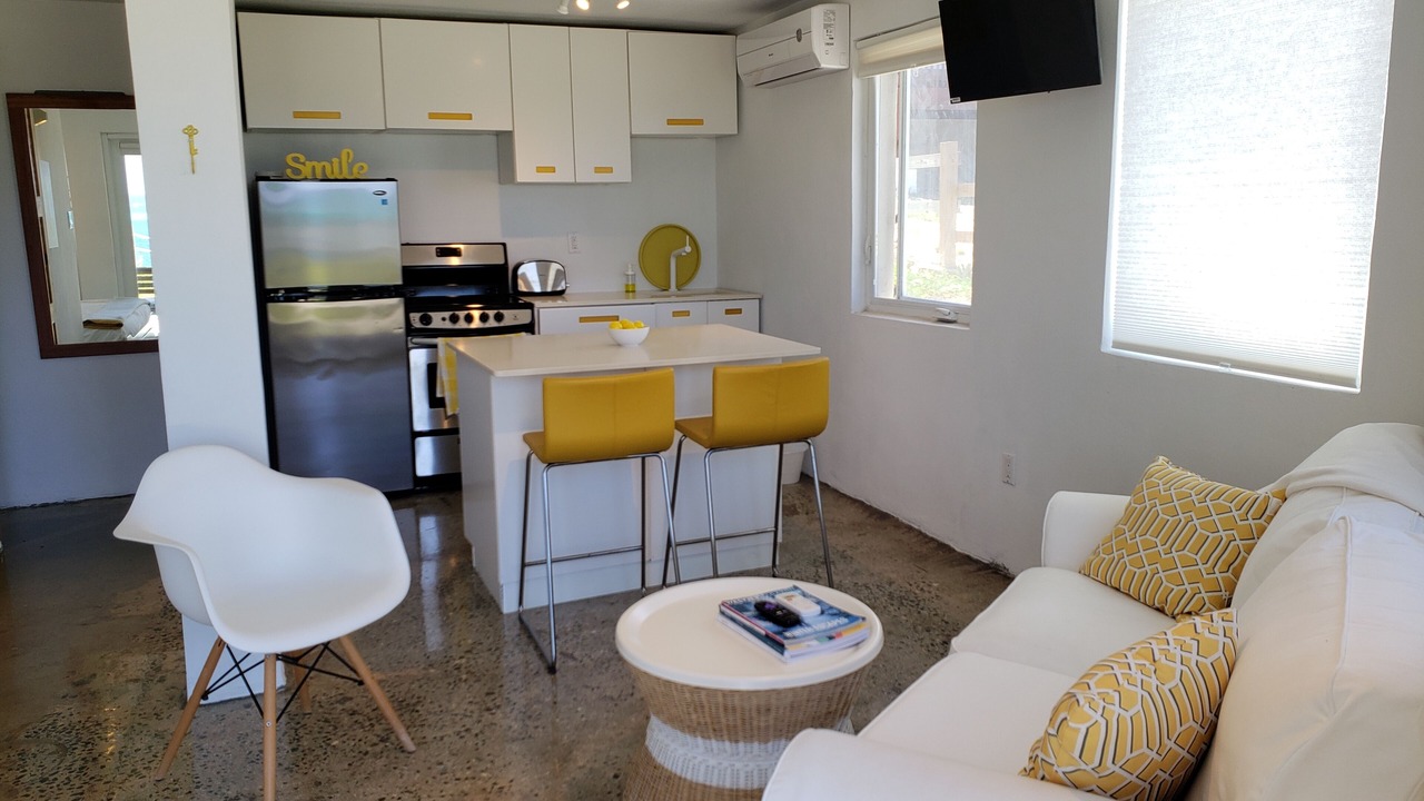 Photo of Livingroom in Cockburn Town