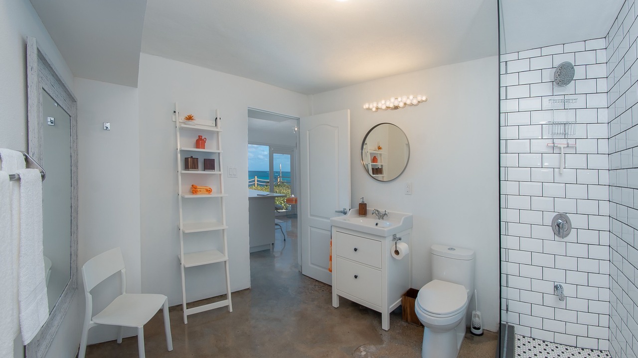 Photo of Bathroom in Cockburn Town