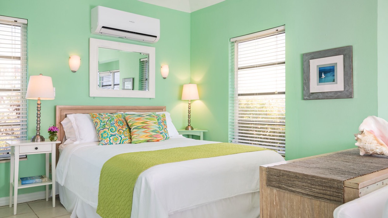 Photo of Bedroom in Conch Bar