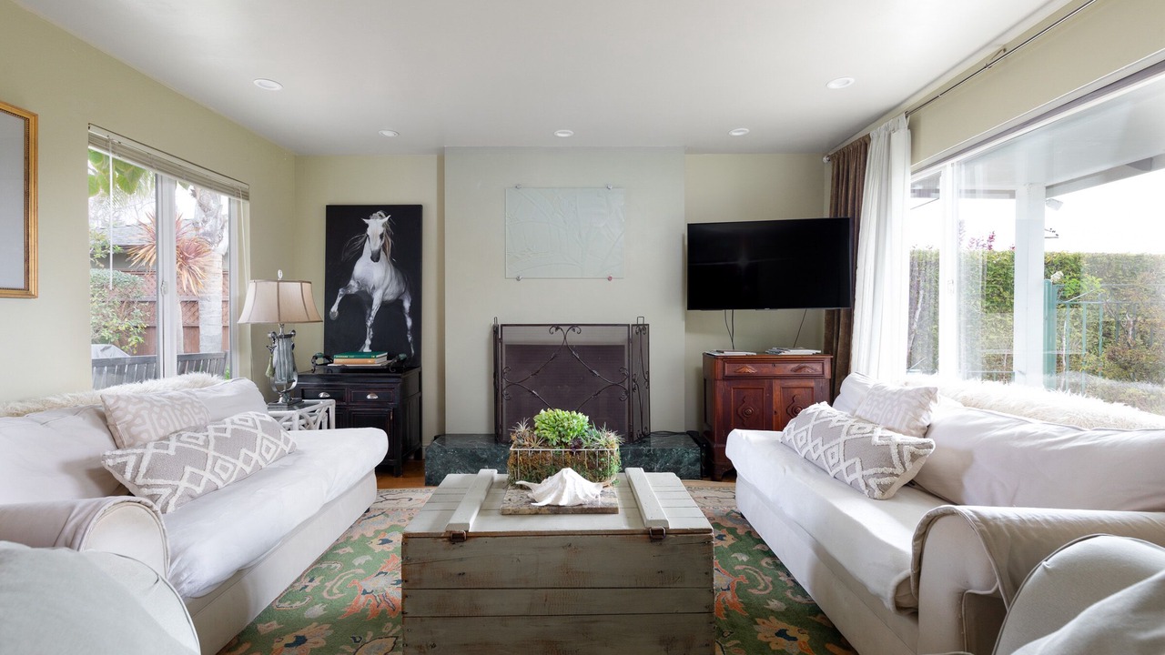 Photo of Livingroom in Opal Cliffs