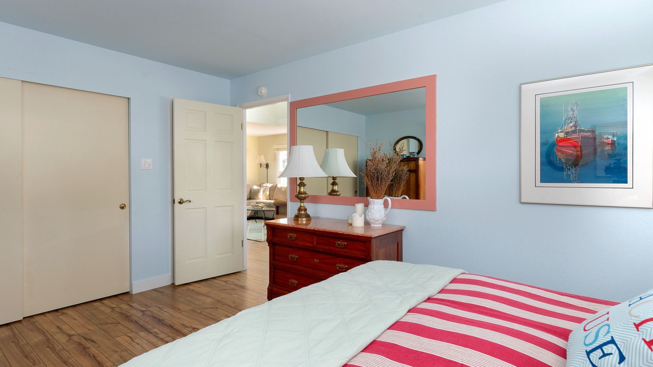 Photo of Bedroom in Eastside Santa Cruz