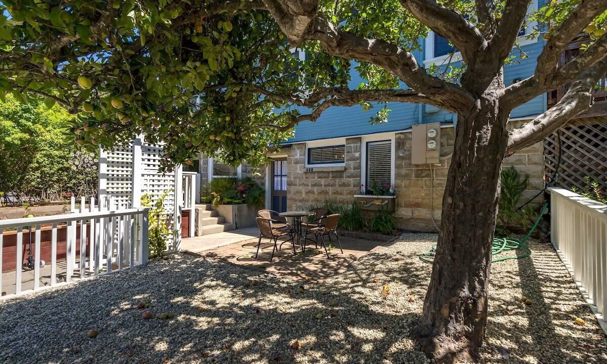 Photo of Outdoor in Seabright