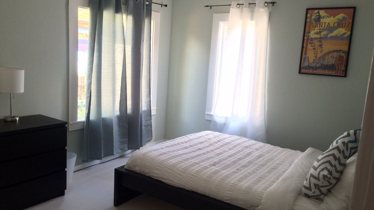Photo of Bedroom in Opal Cliffs
