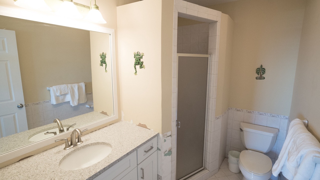 Photo of Bathroom in Wheeland Settlement