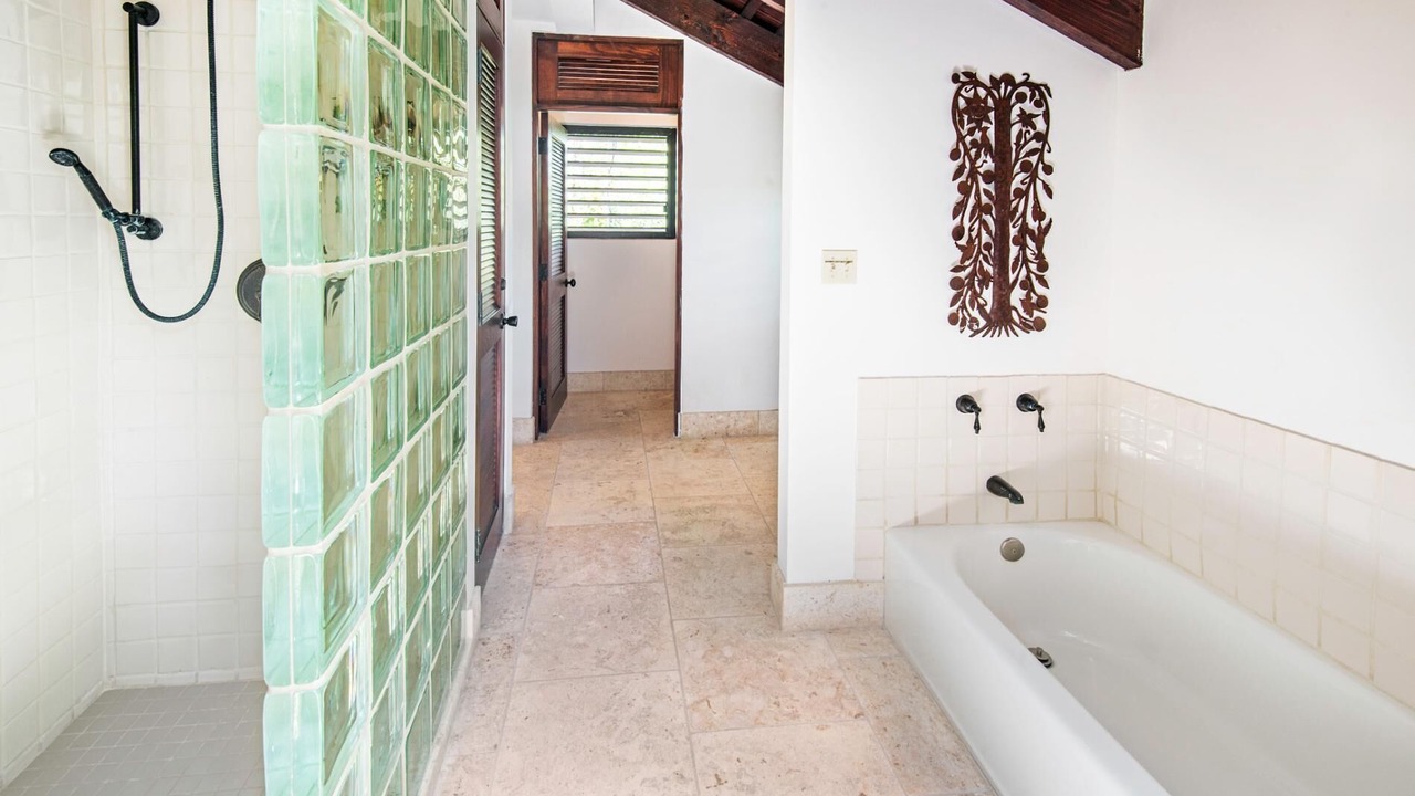 Photo of Bathroom in Ocean Point