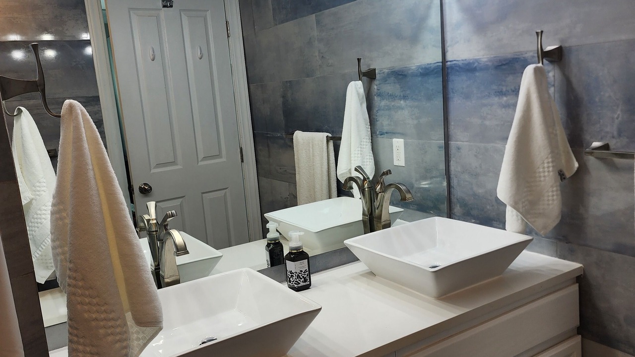 Photo of Bathroom in Wheeland Settlement